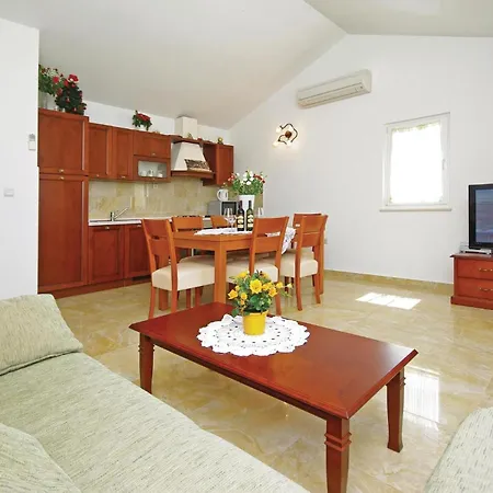 4 Bedroom Stunning In 투체피