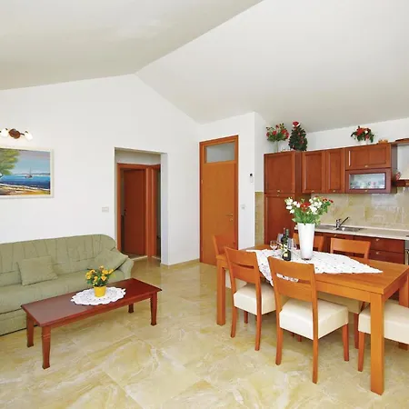 4 Bedroom Stunning In 펜션